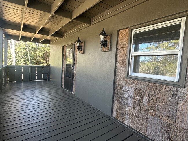 Porche cubierto - 166 Skyland View Dr