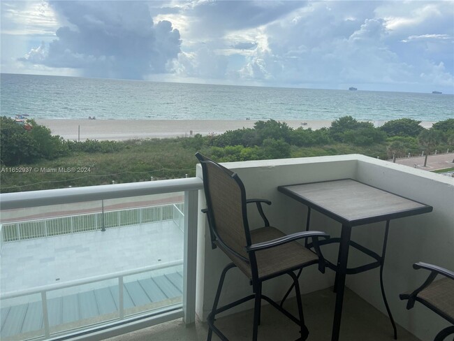 Photo - 5601 Collins Ave Apartment Unit 500