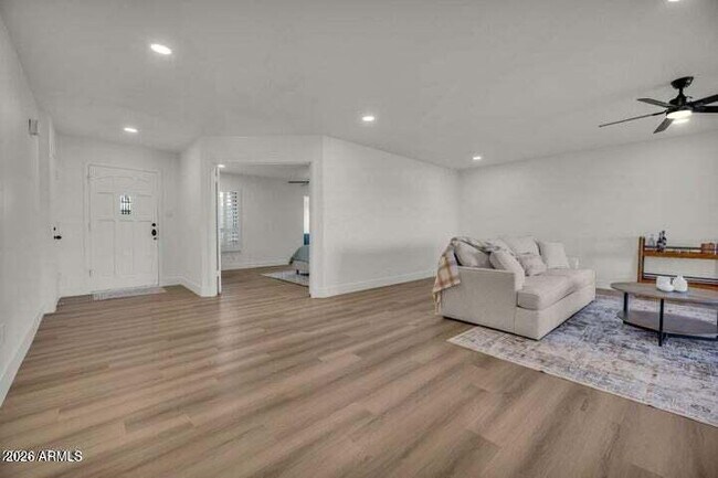 Photo - 2505 N 61st Way