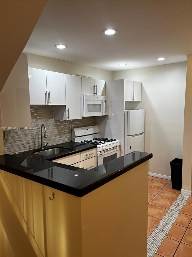 Photo - 8650 SW 67th Ave Unit 1029