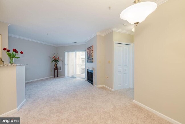 Building Photo - 12919 Alton Square Unit 209 Rental