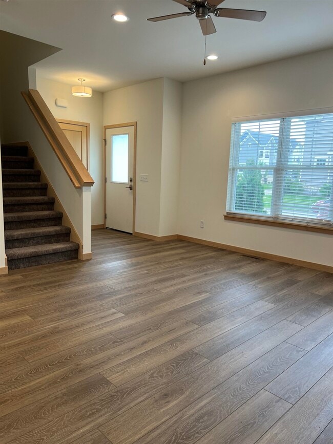 Photo - 5128 Argus Ln