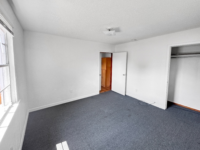 Photo - 322 Leboeuf St