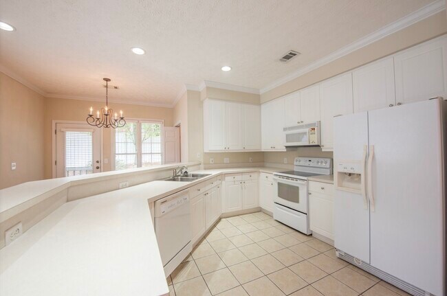 Photo - 1613 Over Cup Cir