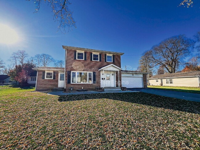 Building Photo - 623 Mason St