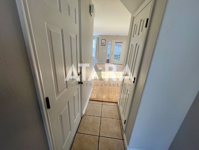 Photo - 254 Bliss Ct