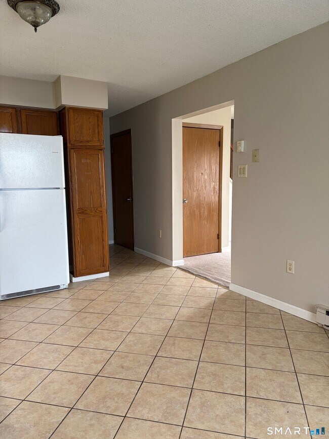 Photo - 158 Daley Dr