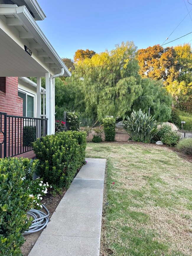 Photo - Beautifully Remodeled Unit on the East Side of Santa Barbara