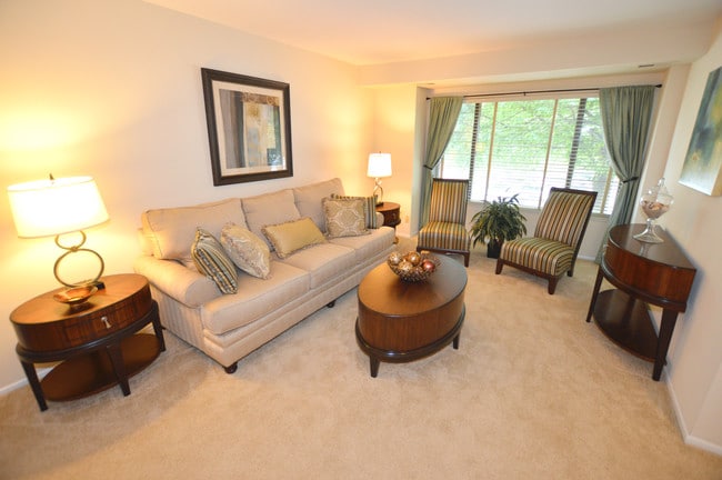 Photo - 5 Corners Apartments