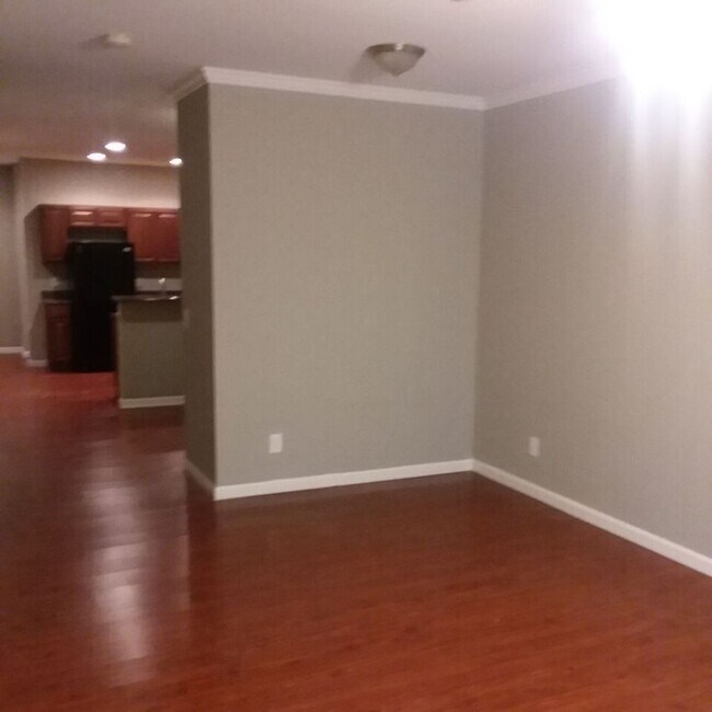 Photo - Best in Forest Park.  2016 Construction!!