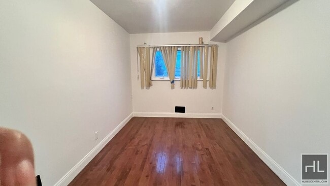 Photo - 149-63-149256 256th St Unidad 1