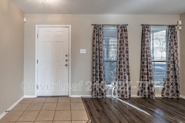 Photo - 11710 Wayward Daisy