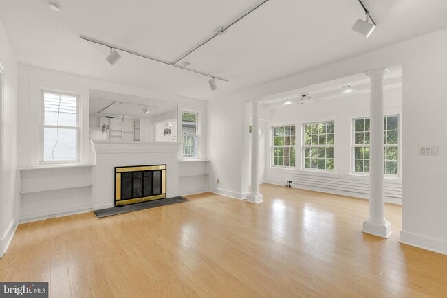 Photo - 3717 Legation St NW House