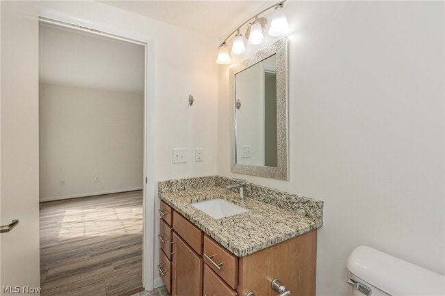 Photo - 26101 Village Ln Unit 107
