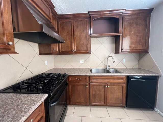 Photo - 19447 Cypress Cliff Dr