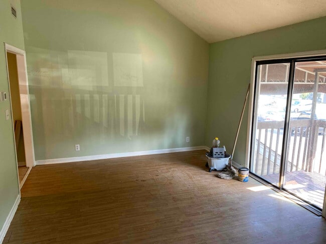 Photo - 755 Burcale Rd Unit k2