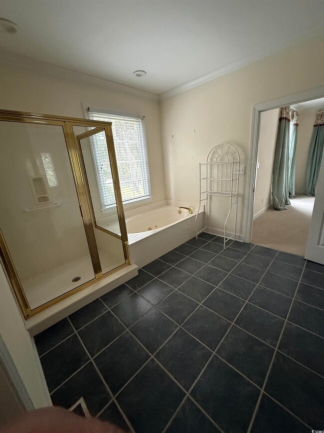 Building Photo - 62 Logan Ct