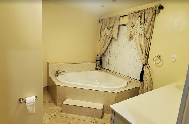 Photo - 2076 E Bond Dr Unit 2076 E Bond Dr