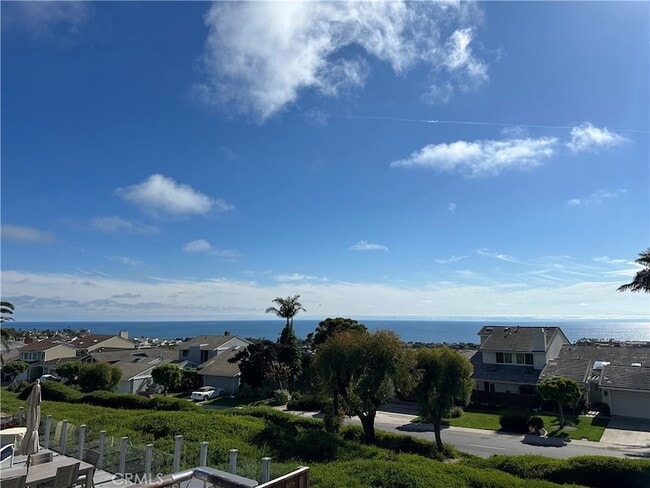 Photo - 33555 Via Corvalian