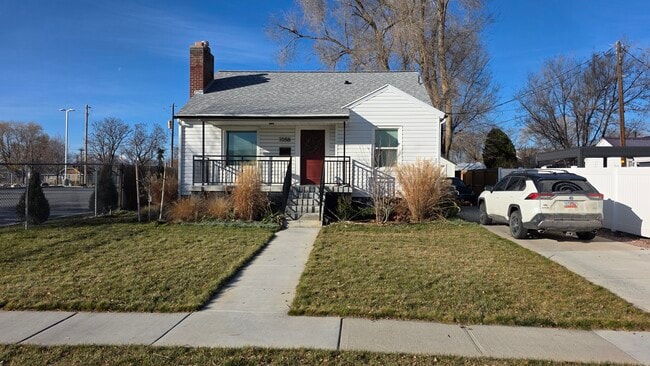 Photo - 1058 S Roberta St