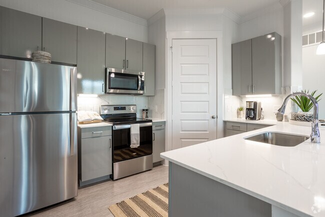 2BR, 2BA - 1184SF