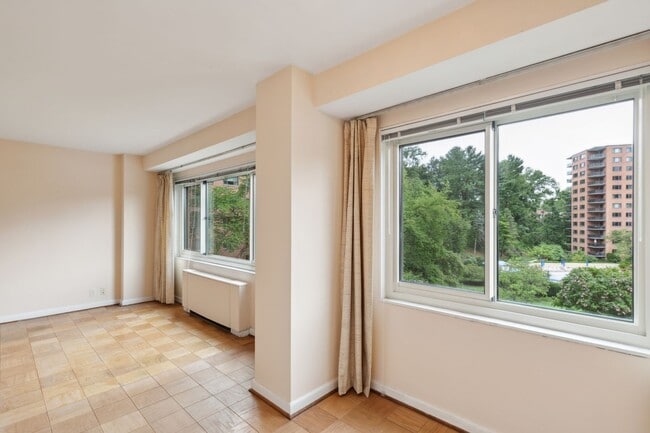 Photo - Light-filled studio in the prestigious Towers Condominium, nestled in the heart of Wesley Heights... Unit 518W