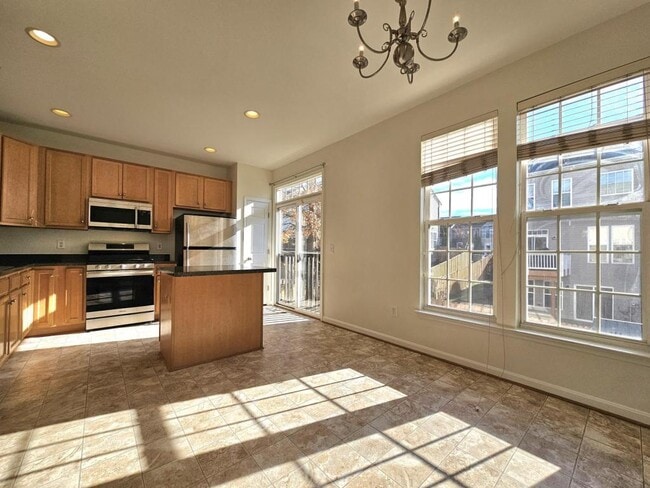 Photo - 15334 Elizabeth Burbage Loop