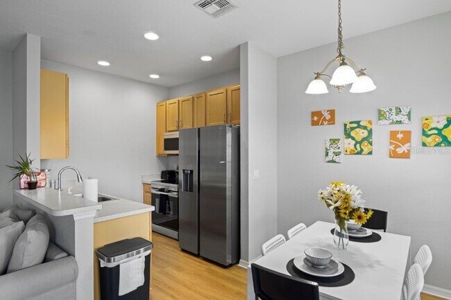 Photo - 2426 Caravelle Cir