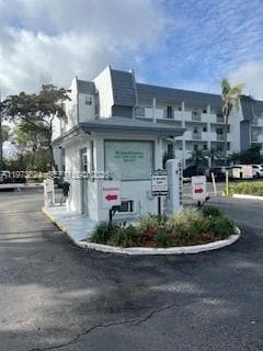 Photo - 6100 NW 44th St Unit 205