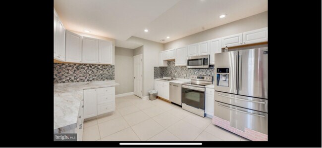 Photo - 7332 Bradley Blvd