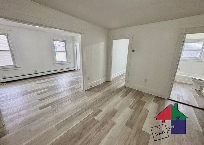 Photo - 94 Malletts Bay Ave Apartment Unit 2B