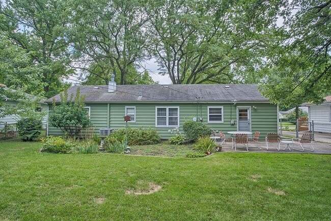 Photo - Charming 3 Bedroom