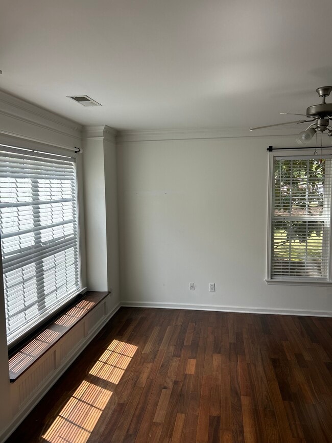 Photo - 1701 Heights Cir NW