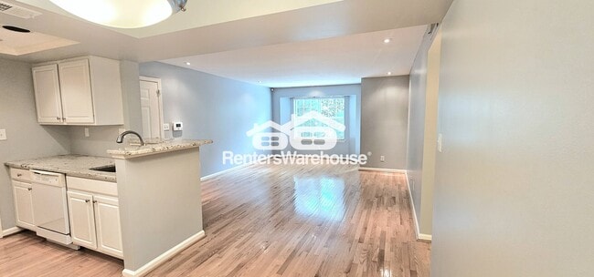 Building Photo - 2060 Chastain Park Ct NE Rental