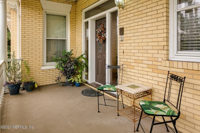 Photo - 2716 Oak St Unit 3