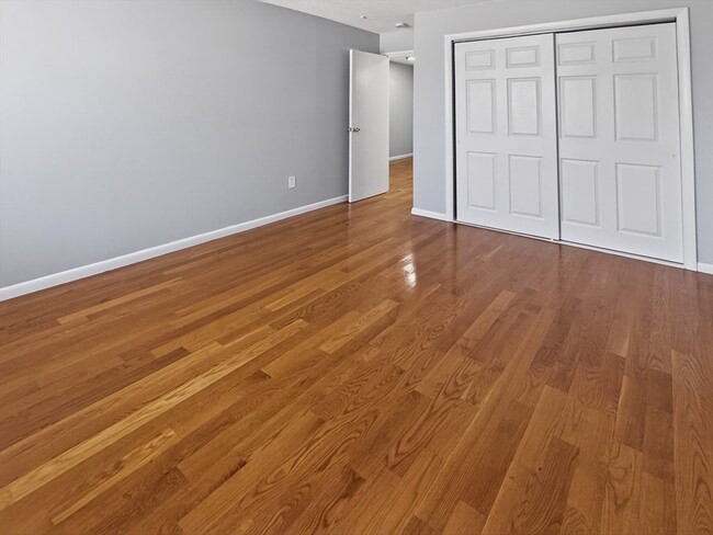 Photo - 530 Willard St Unit 405