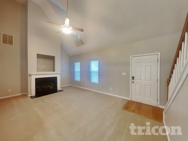 Photo - 2023 Westminster Ln