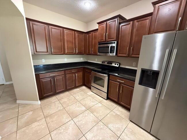 Photo - Beautiful 3 bedroom, 2.5 bath recently renovated townhouse in Winter Garden