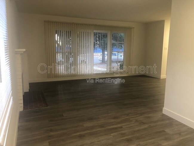 Photo - 6500 Balboa Blvd