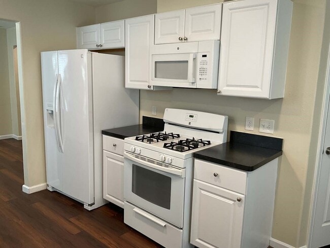 Photo - 13206 Ambrosa Dr