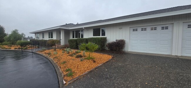 Photo - 1830 Olivet Rd