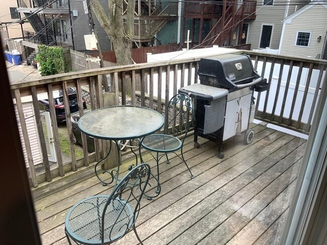 Photo - 27 Jenkins St Unit 2