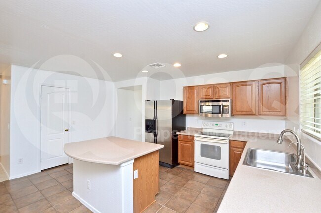 Photo - 1922 E Patrick Ln