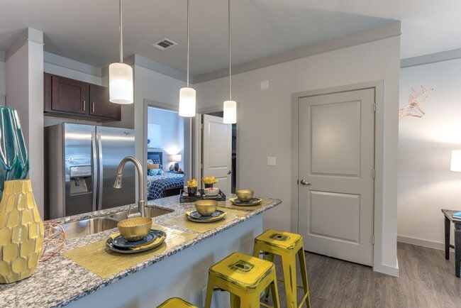 Photo - The Pointe at West Lake