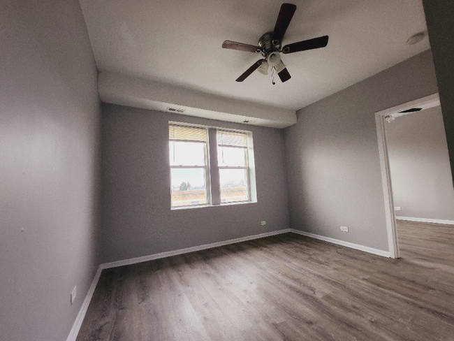 Building Photo - 4036 W Palmer St Rental