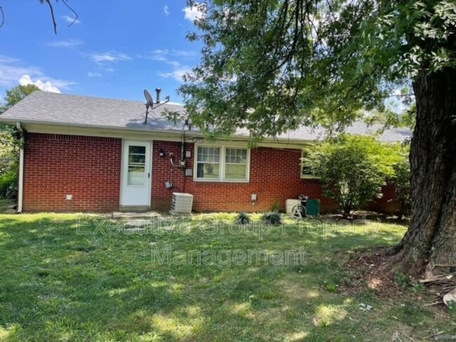 Photo - 512 Smith Ave