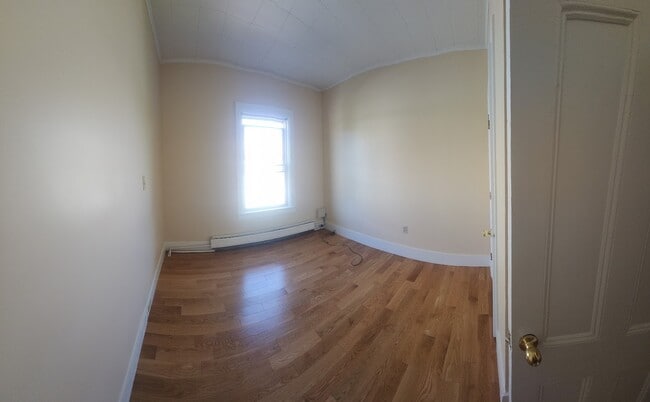 Photo - 21 Loomis St Unit Apt 4