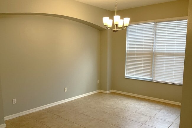 Photo - 2618 Rainbow Springs Ln