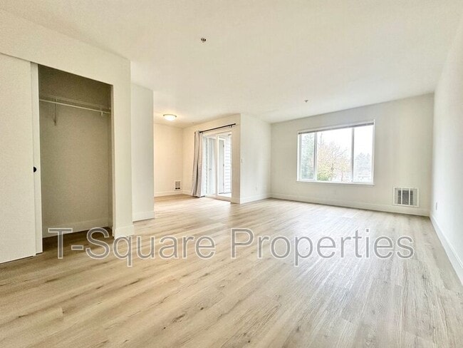 Photo - 7041 S 116th Pl