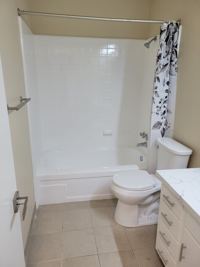 Photo - 3500 Flora Vista Ave Unit 3